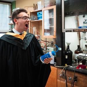 Meet your Posher, Samuel